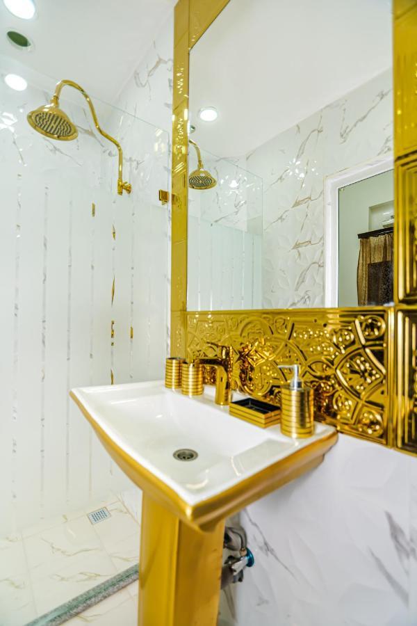 Sera Boutique Hotel Bakoe Buitenkant foto