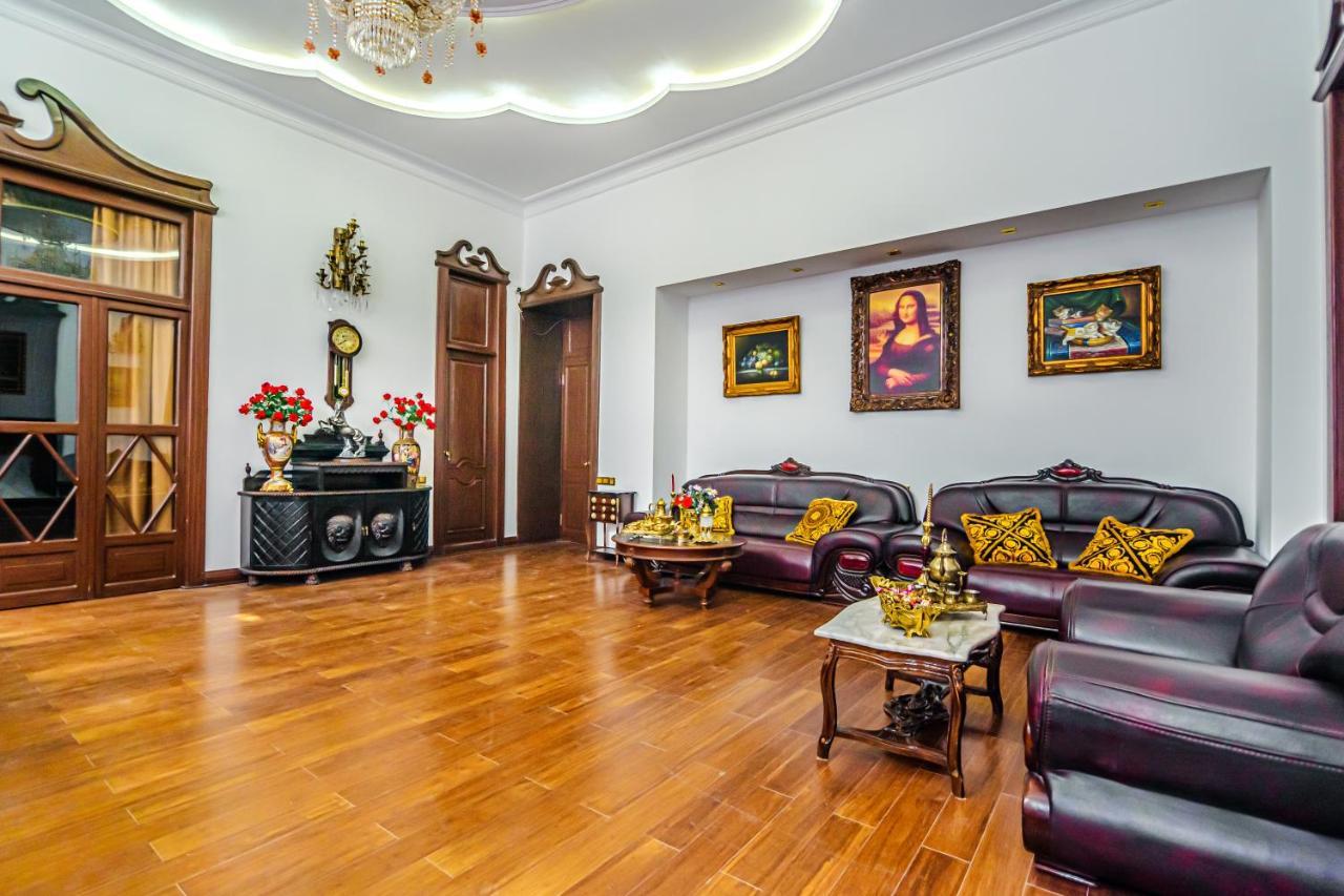 Sera Boutique Hotel Bakoe Buitenkant foto